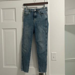 We the Free skinny jean size 28